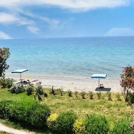 Rio Beachfront Escape - Luxurious Coastal Retreat Patras Exterior photo