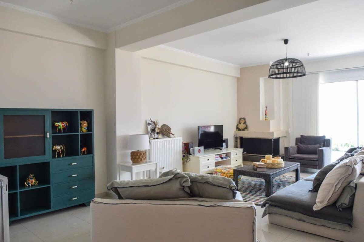 Rio Beachfront Escape - Luxurious Coastal Retreat * Patras