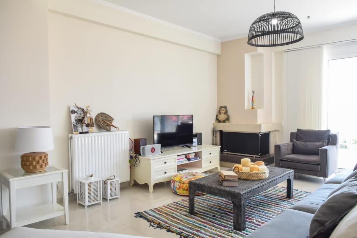 Apartment Rio Beachfront Escape - Luxurious Coastal Retreat