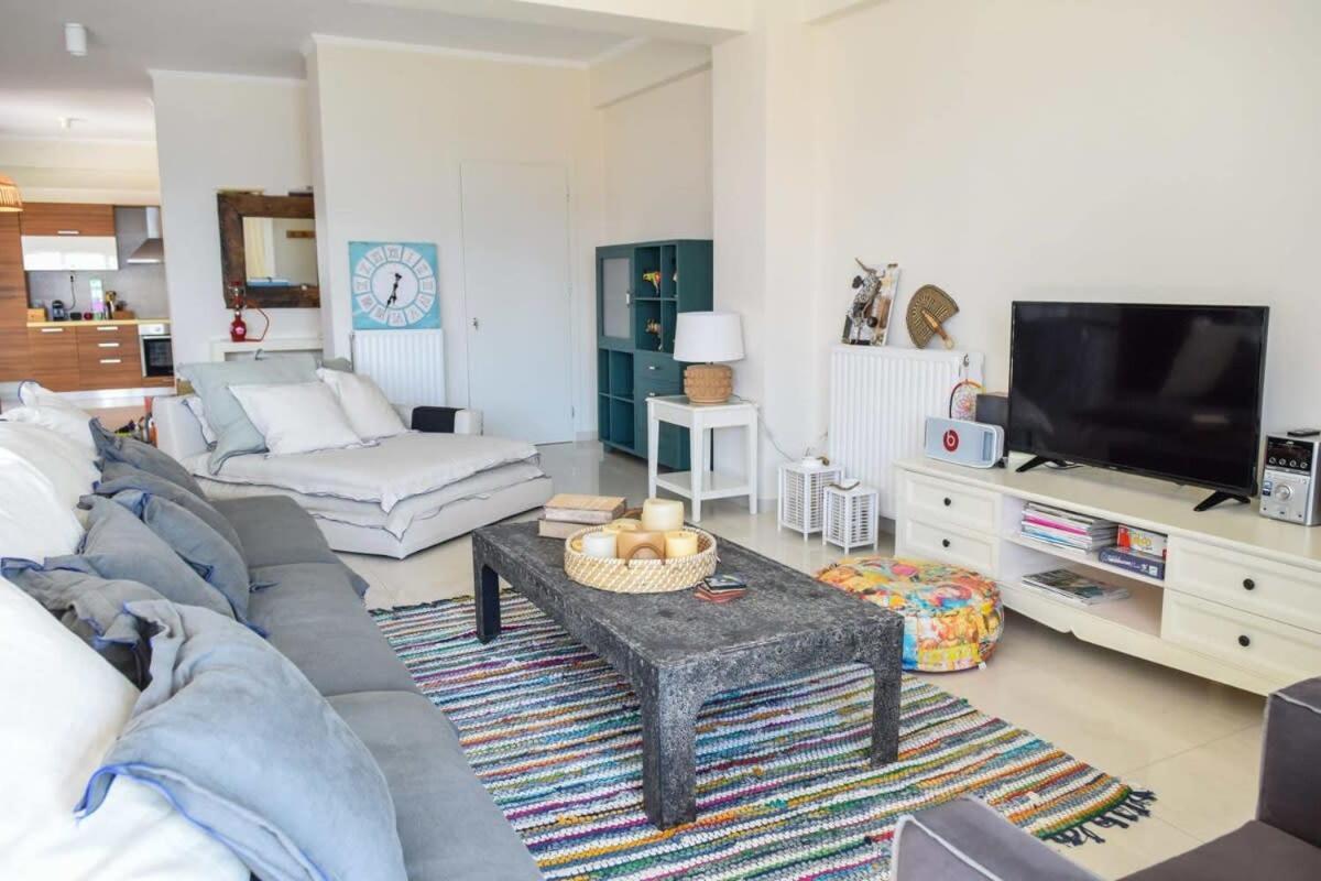 Apartment Rio Beachfront Escape - Luxurious Coastal Retreat