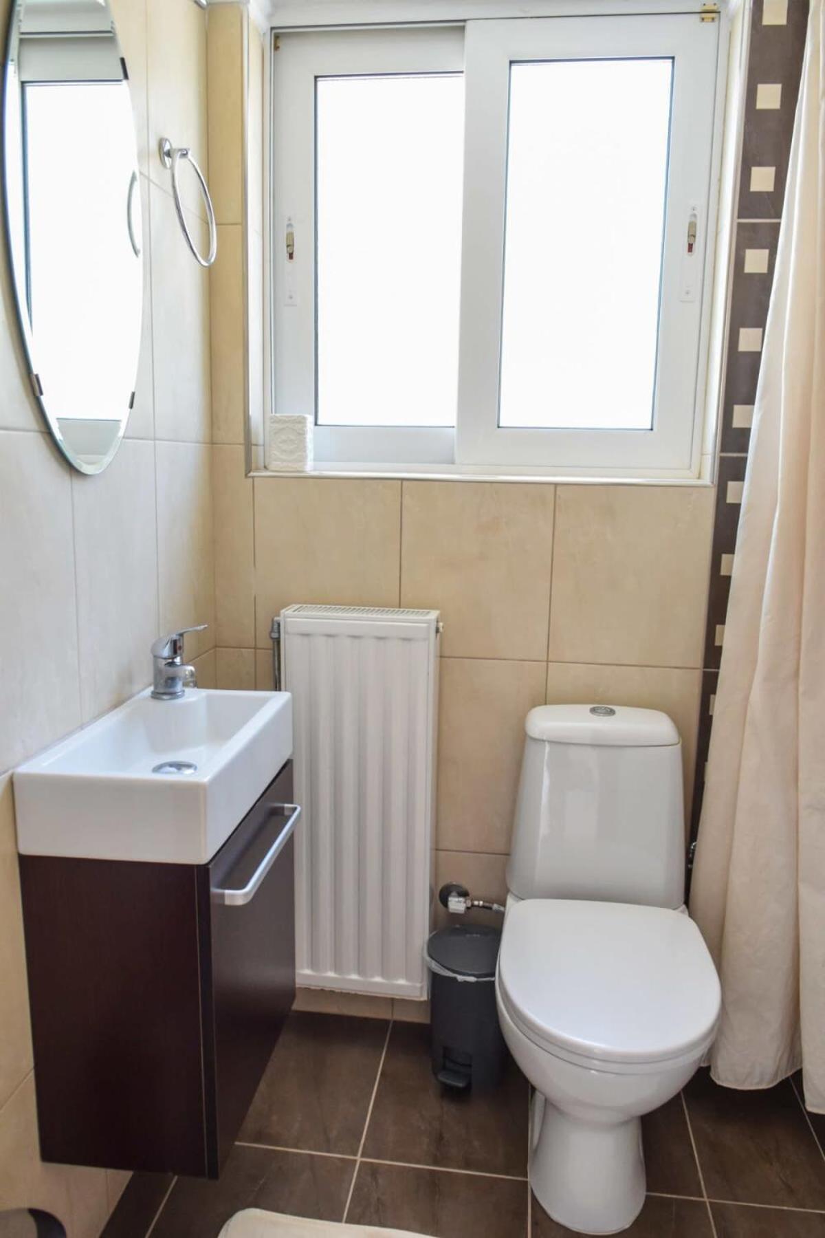 Rio Beachfront Escape - Luxurious Coastal Retreat Patras